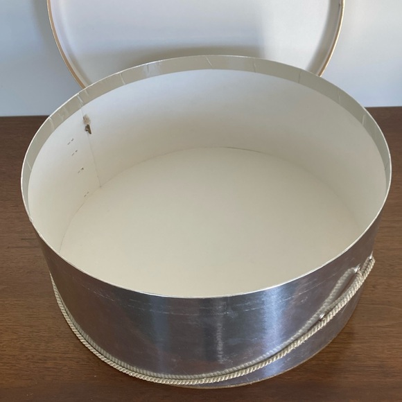 Vintage Nordstrom Silver and Gold Hatbox with Rope Handle - Picture 6 of 13